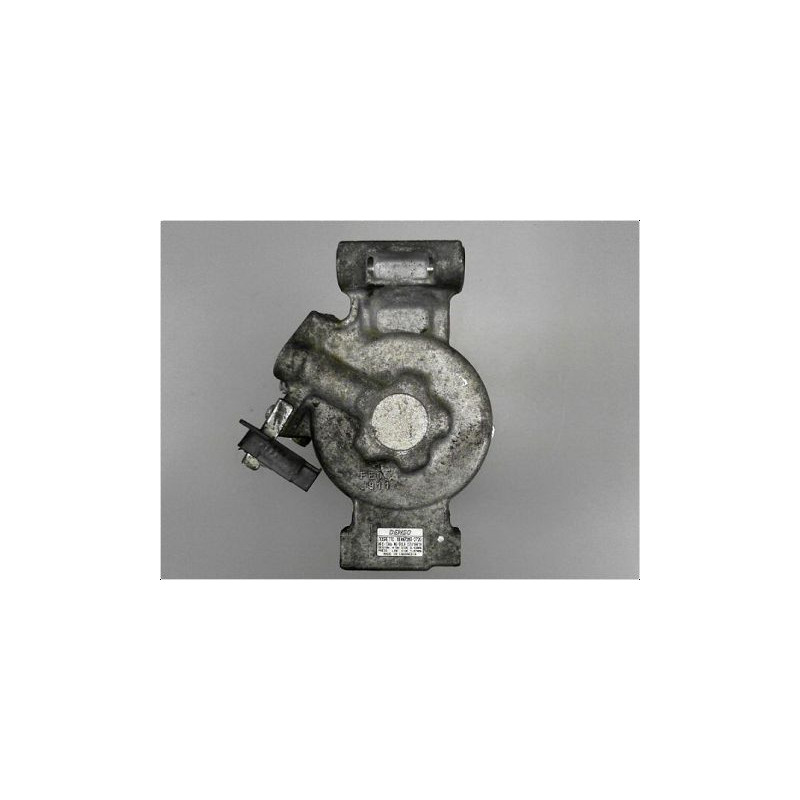 COMPRESSEUR AIR CONDITIONNE TOYOTA HILUX  X-TRA CABINE