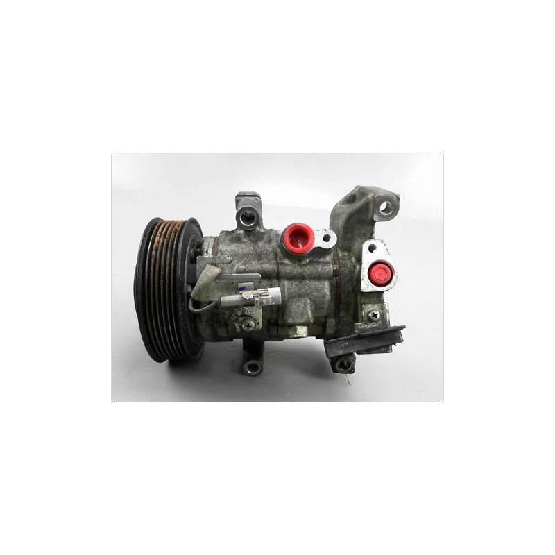 COMPRESSEUR AIR CONDITIONNE TOYOTA HILUX  X-TRA CABINE