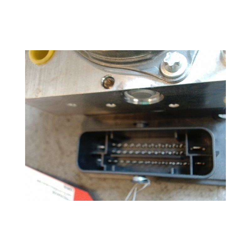 UNITE HYDRAULIQUE ABS RENAULT CLIO 5