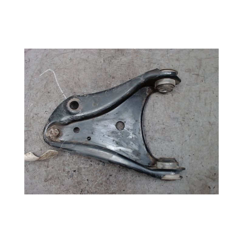 TRIANGLE INFERIEUR AVANT DROIT RENAULT TWINGO 2 PHASE 1 ESSENCE