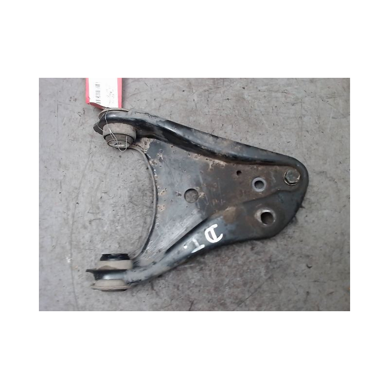 TRIANGLE INFERIEUR AVANT DROIT RENAULT TWINGO 2 PHASE 1 GASOIL