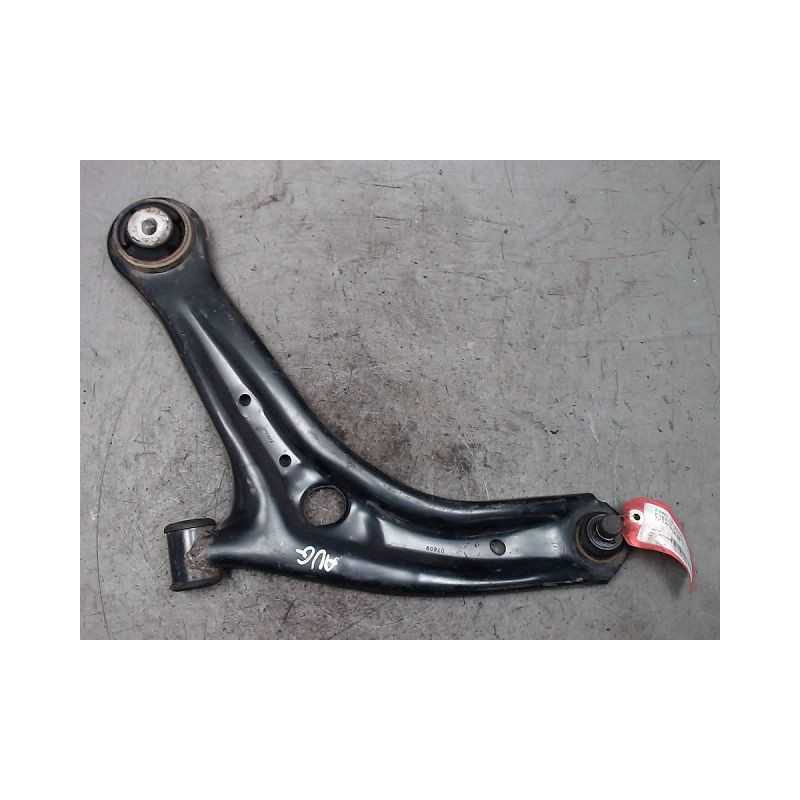 TRIANGLE INFERIEUR AVANT GAUCHE FORD FIESTA 6 PHASE 1 DIESEL