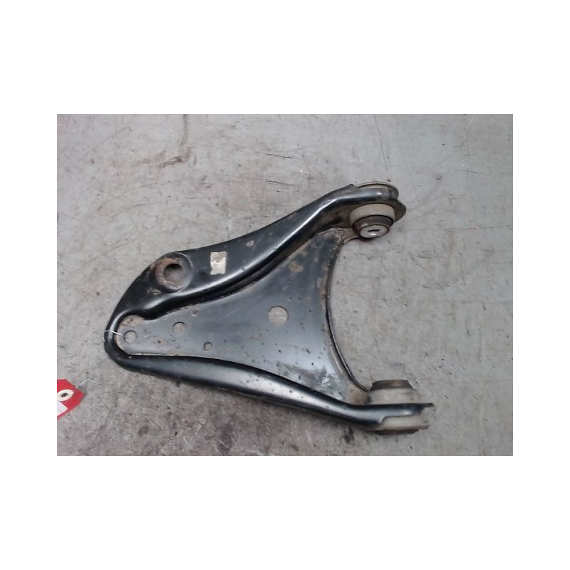 TRIANGLE INFERIEUR AVANT DROIT RENAULT TWINGO 2 PHASE 1 ESSENCE