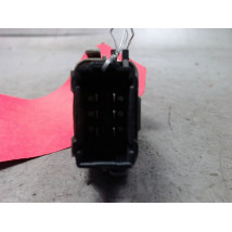 COMMANDE LEVE-GLACE PORTE ARD RENAULT CLIO 3 PHASE 1 DIESEL