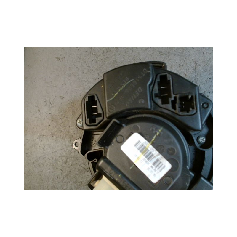 MOTEUR VENTILATEUR CHAUFFAGE RENAULT CLIO 5  ESSENCE