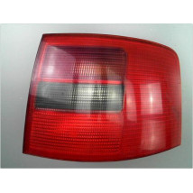 FEU ARRIERE DROIT AUDI A6 97-2001