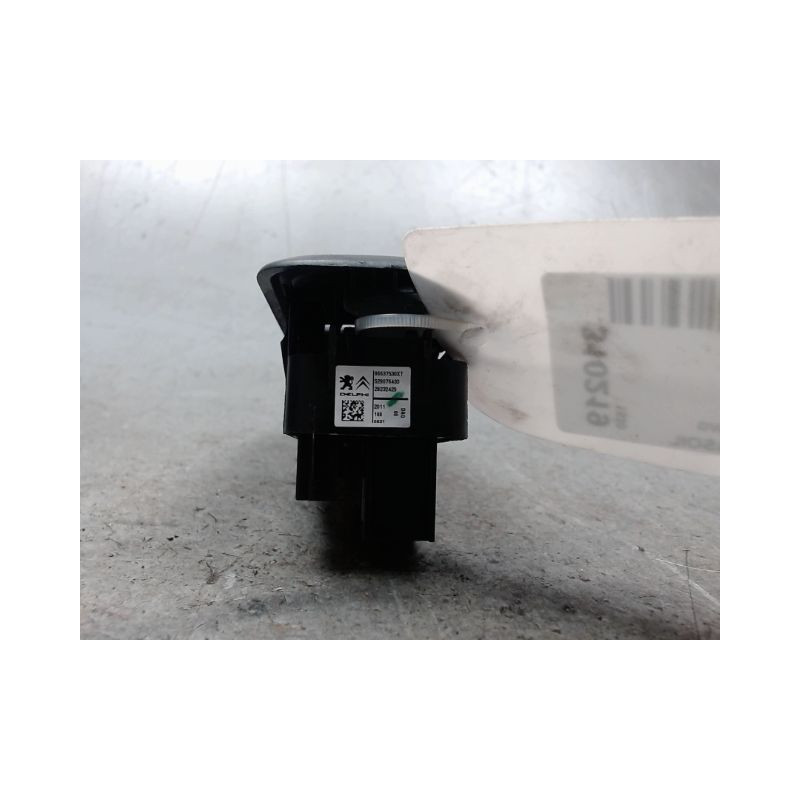 COMMANDE LEVE-GLACE PORTE AVG CITROEN C3 2009-