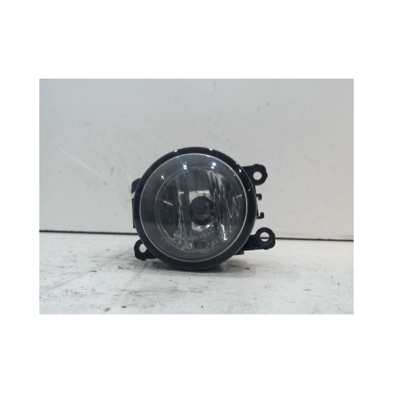 PHARE ANTIBROUILLARD AVANT DROIT FORD FIESTA