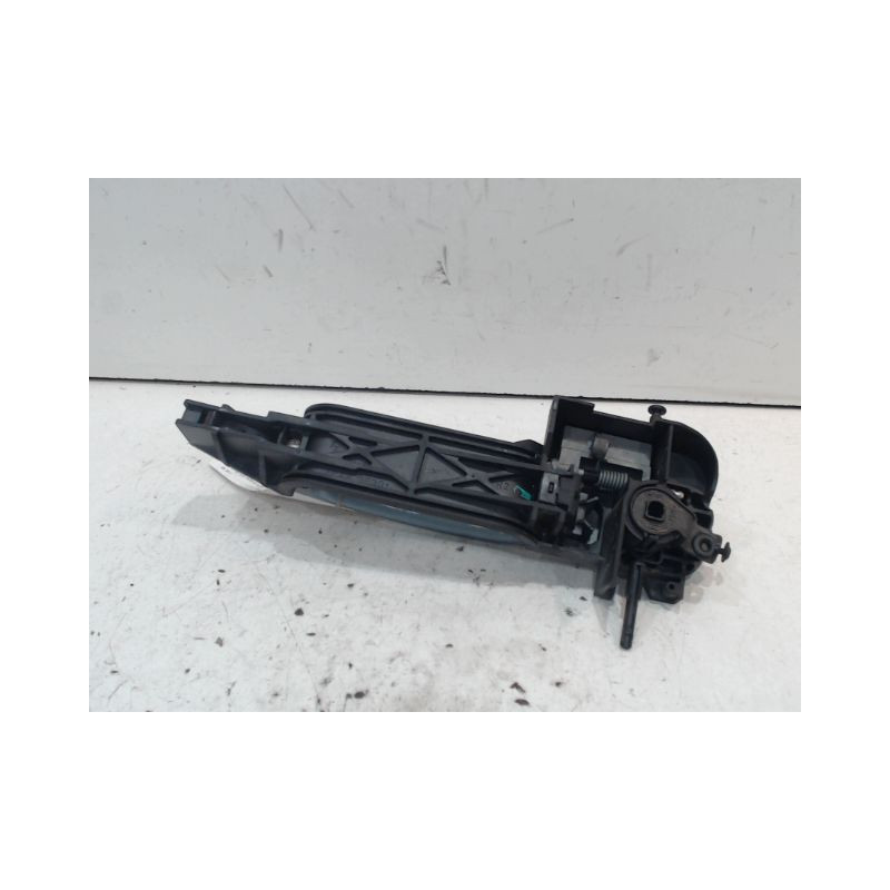 POIGNEE EXTERIEURE PORTE AVANT DROIT FORD FIESTA