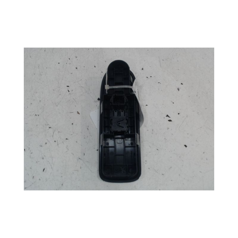 COMMANDE LEVE-GLACE PORTE AVD CITROEN C3