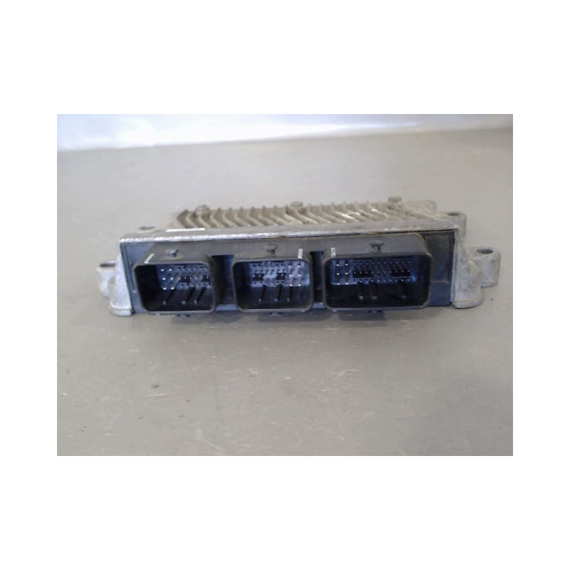 CALCULATEUR MOTEUR PEUGEOT 206 + 2009-2013