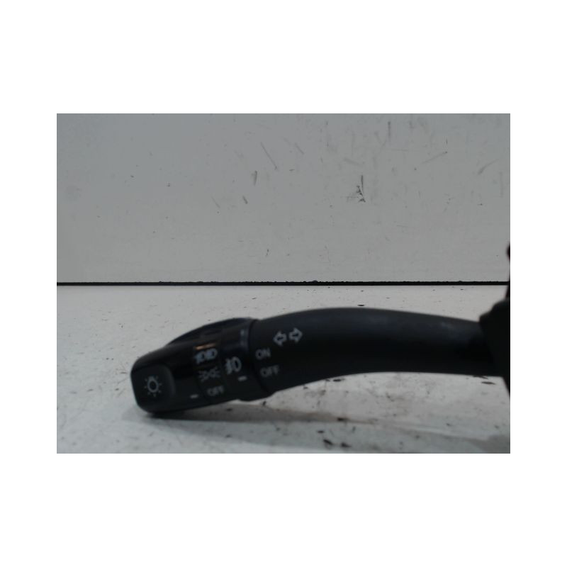 COMMANDE CLIGNOTANT KIA CARENS