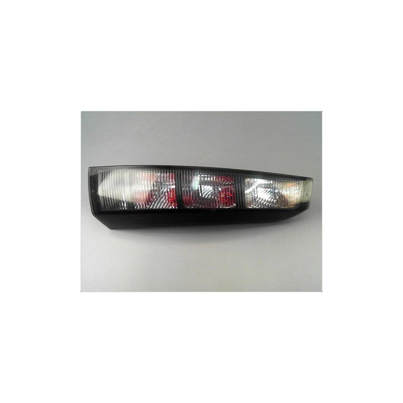 FEU ARRIERE DROIT OPEL MERIVA 2006-2010