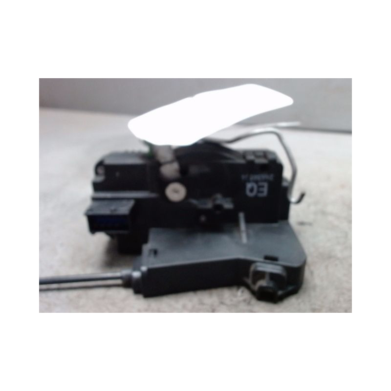 SYSTEME CONDAMNATION AVANT GAUCHE OPEL CORSA 2000-8.2003