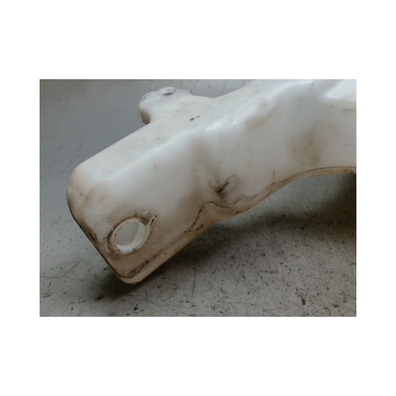 RESERVOIR LAVE-GLACE AVANT FORD FIESTA 2008-