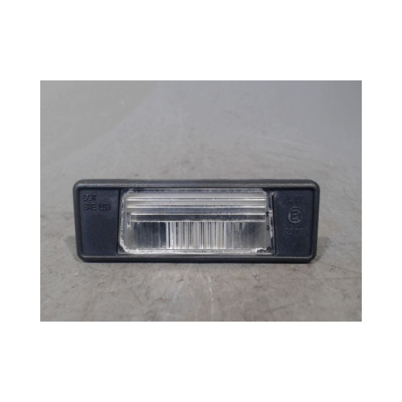 ECLAIREUR PLAQUE DE POLICE GAUCHE NISSAN QHASQAI 2007-