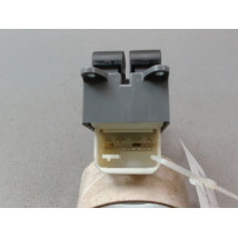 COMMANDE LEVE-GLACE PORTE AVG TOYOTA VERSO 2010-