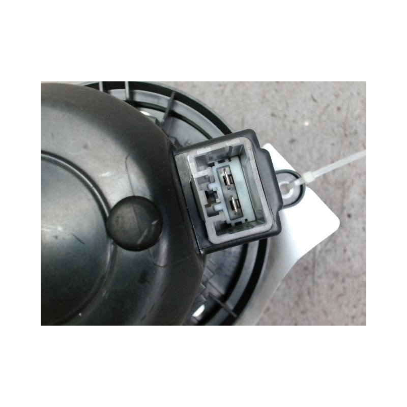 MOTEUR VENTILATEUR CHAUFFAGE RENAULT TWINGO
