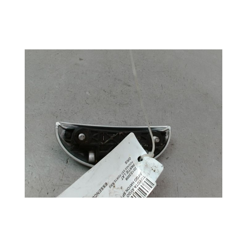 POIGNEE EXTERIEURE PORTE ARRIERE GAUCHE TOYOTA AYGO I Phase 2 2009-2012