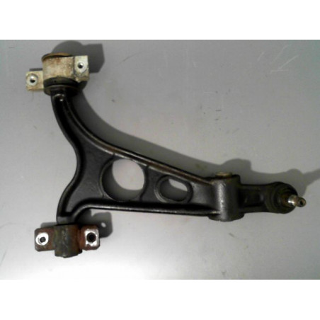 TRIANGLE INFERIEUR AVANT DROIT ALFA ROMEO 147 5P