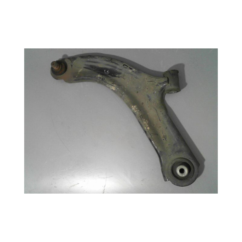 TRIANGLE INFERIEUR AVANT GAUCHE RENAULT CLIO III 2010-