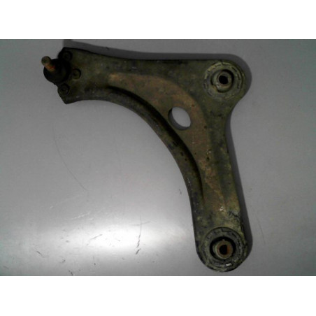 TRIANGLE INFERIEUR AVANT GAUCHE CITROEN C3 2002-2005