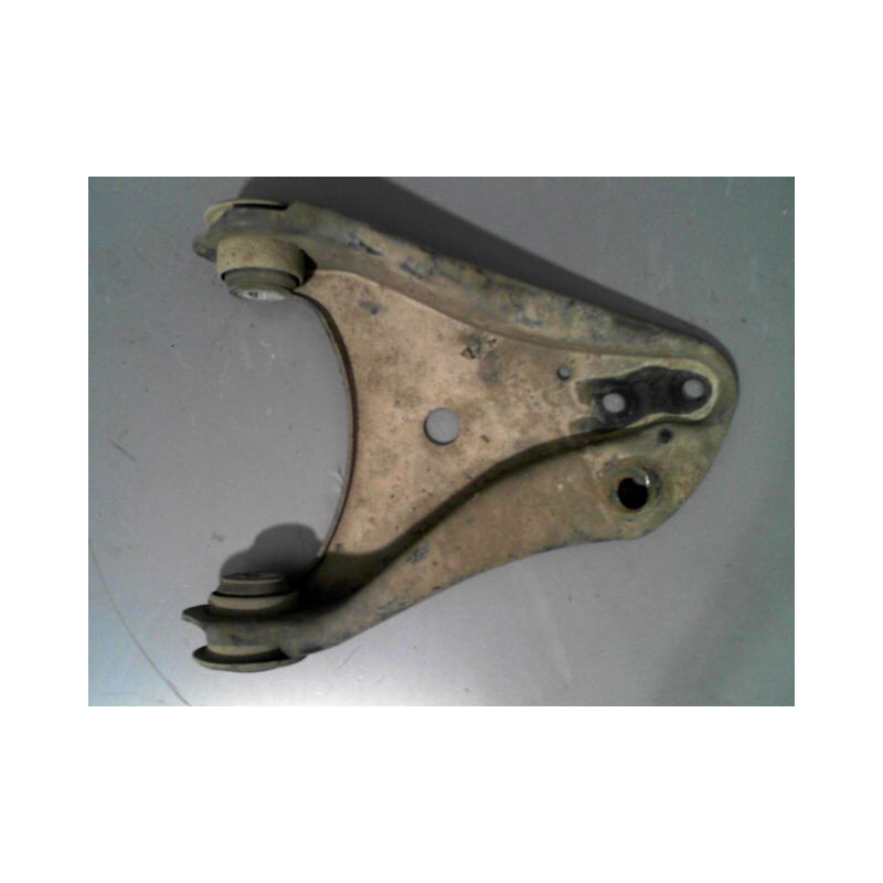 TRIANGLE INFERIEUR AVANT DROIT RENAULT KANGOO 2003-2007