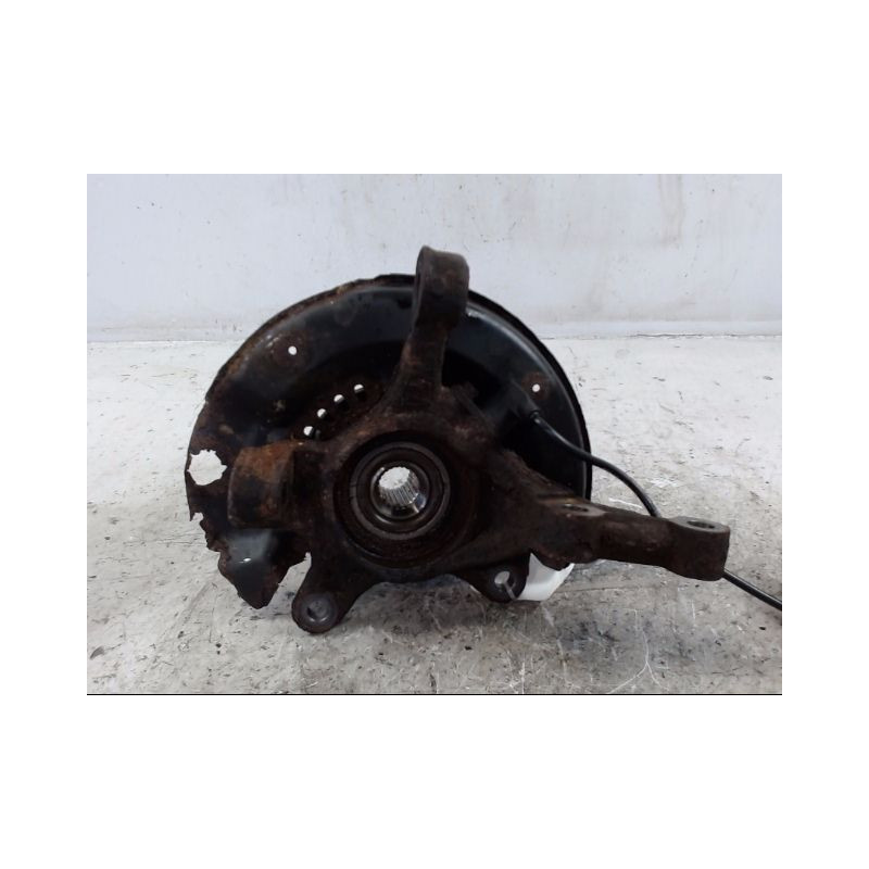 PIVOT AVANT GAUCHE TOYOTA YARIS 2003-