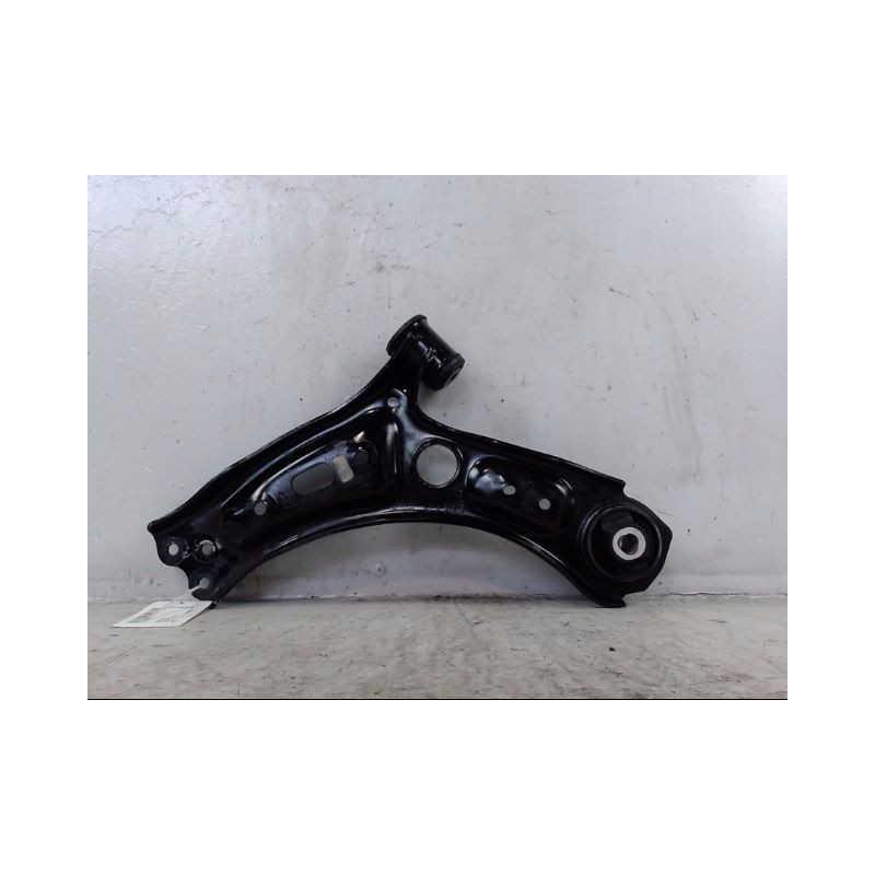 TRIANGLE INFERIEUR AVANT DROIT FIAT 500X