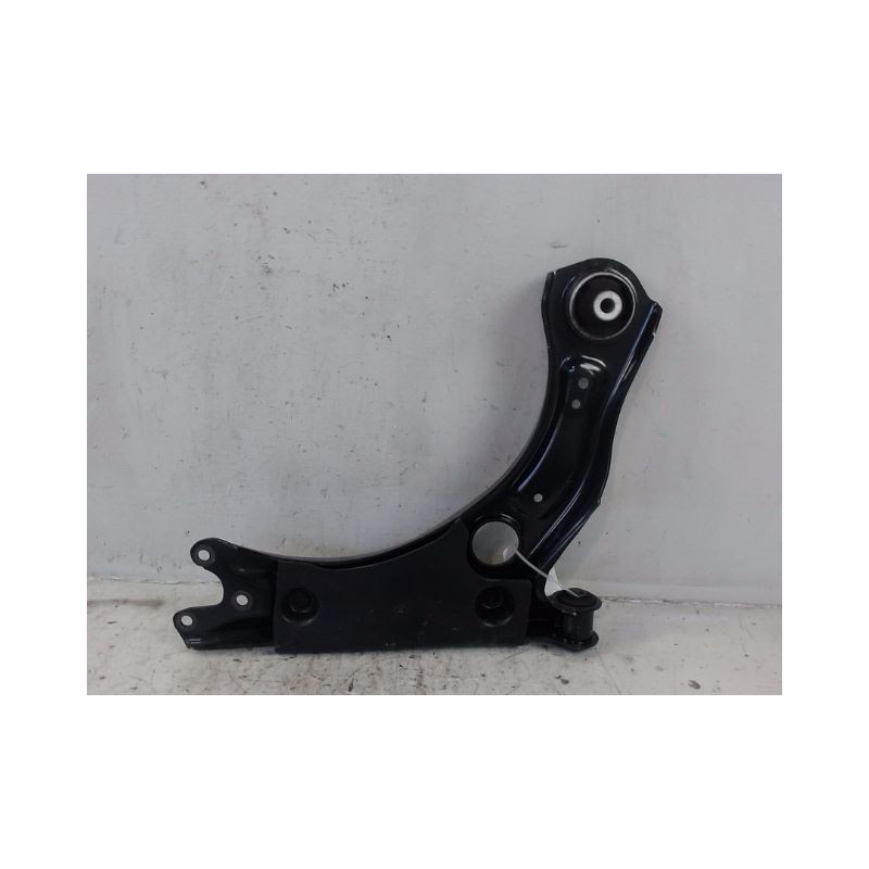 TRIANGLE INFERIEUR AVANT GAUCHE VOLKSWAGEN POLO 2009-