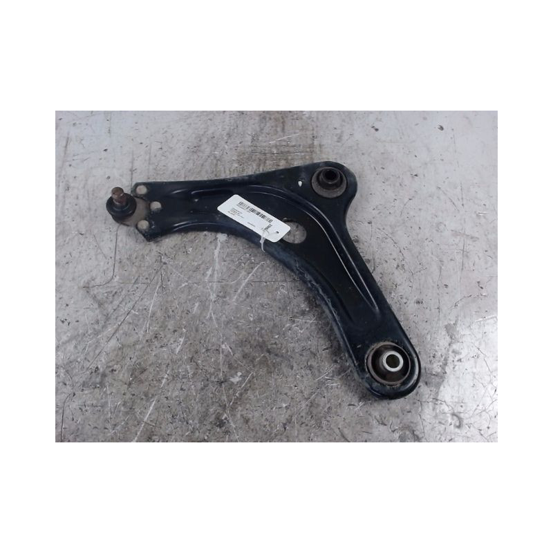 TRIANGLE INFERIEUR AVANT GAUCHE PEUGEOT 208