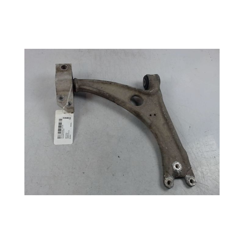 TRIANGLE INFERIEUR AVANT GAUCHE VOLKSWAGEN TIGUAN 2009-