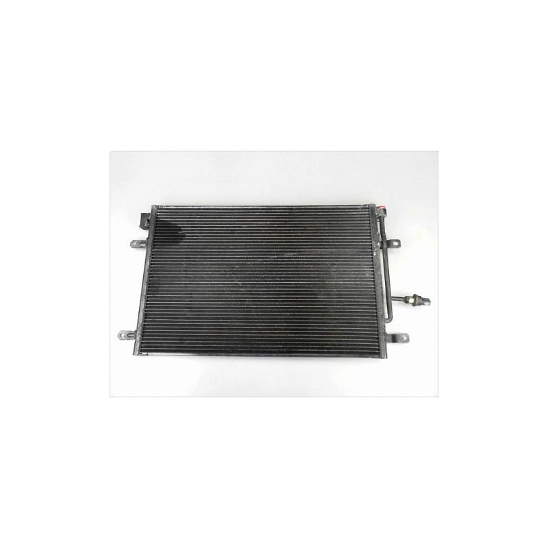 CONDENSEUR CLIMATISATION AUDI A4 AVANT 04-08