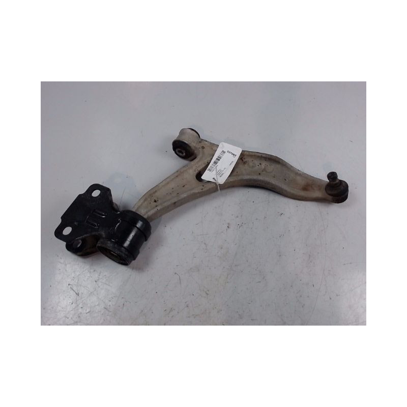 TRIANGLE INFERIEUR AVANT DROIT FORD C-MAX