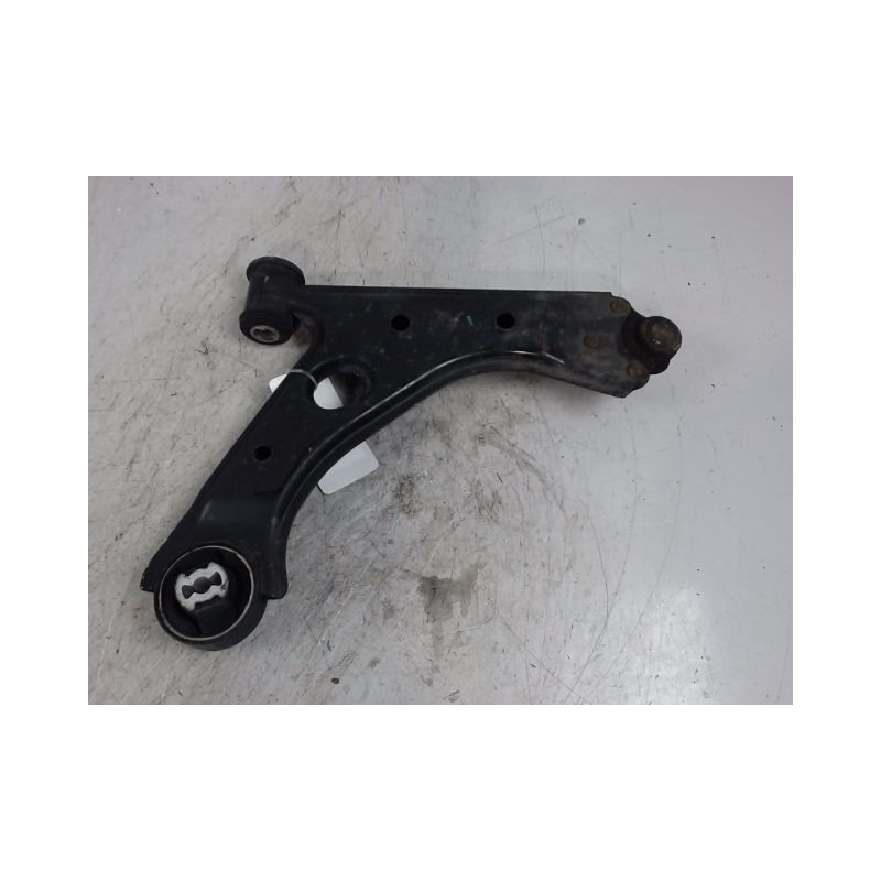 TRIANGLE INFERIEUR AVANT GAUCHE PEUGEOT BIPPER FOURGON 4P