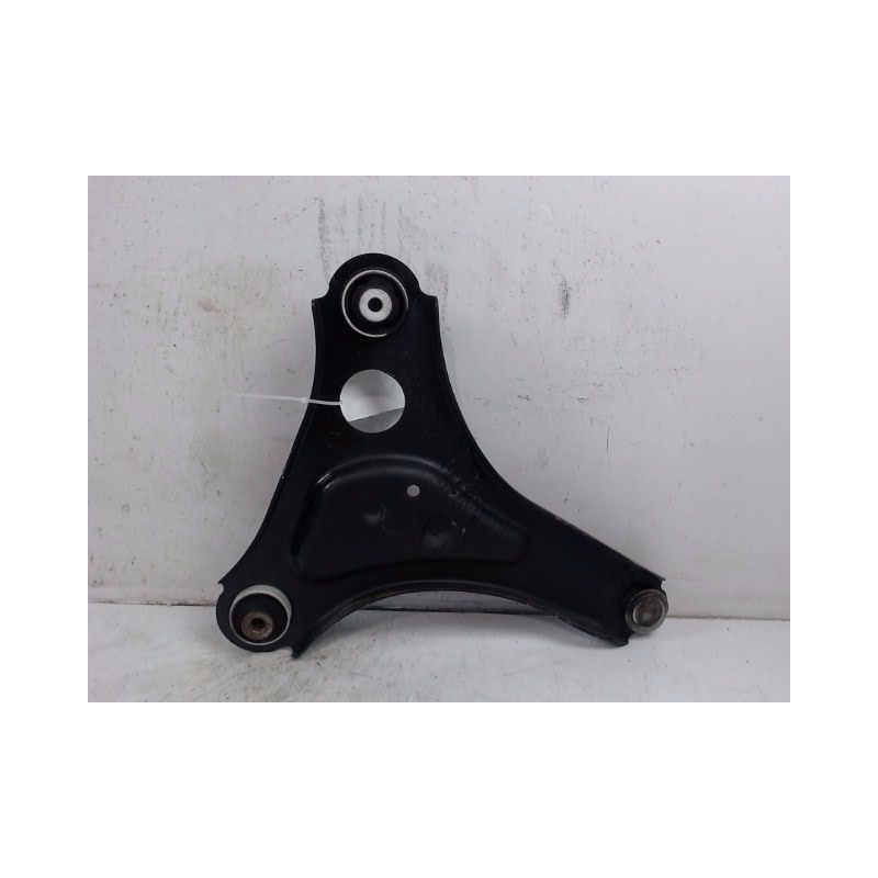 TRIANGLE INFERIEUR AVANT GAUCHE RENAULT TWINGO