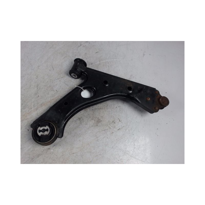 TRIANGLE INFERIEUR AVANT GAUCHE CITROEN NEMO 2007-