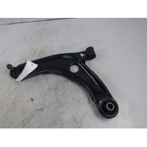 TRIANGLE INFERIEUR AVANT GAUCHE TOYOTA YARIS