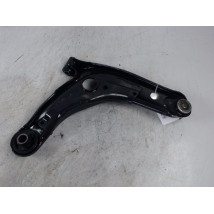 TRIANGLE INFERIEUR AVANT GAUCHE TOYOTA YARIS