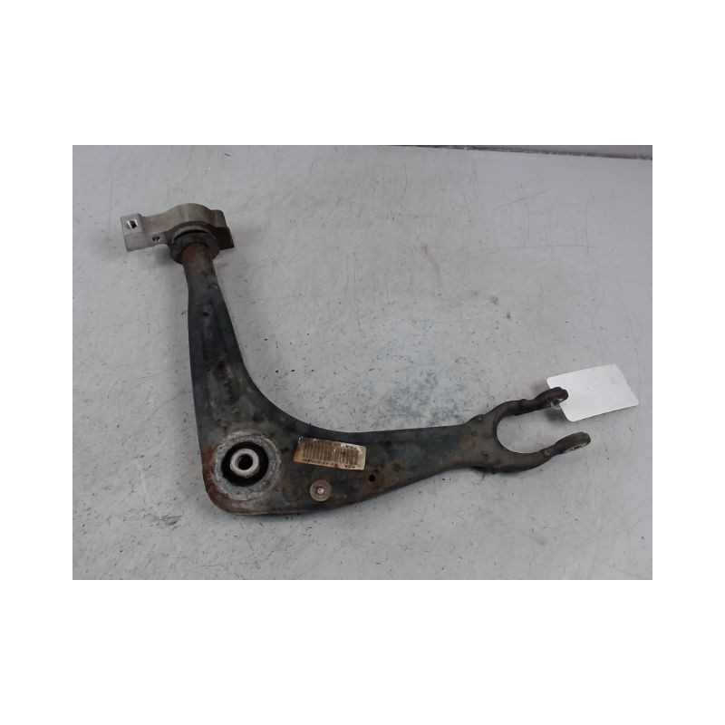 TRIANGLE INFERIEUR AVANT GAUCHE PEUGEOT 407