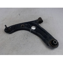 TRIANGLE INFERIEUR AVANT GAUCHE TOYOTA AYGO 3P