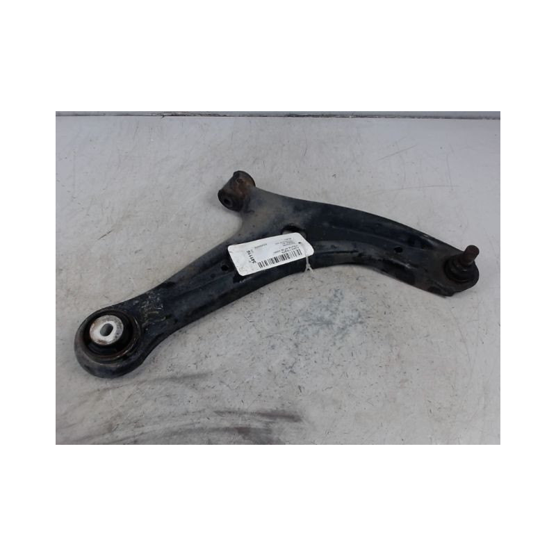TRIANGLE INFERIEUR AVANT DROIT FORD FIESTA 2008-