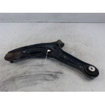 TRIANGLE INFERIEUR AVANT DROIT FORD FIESTA 2008-