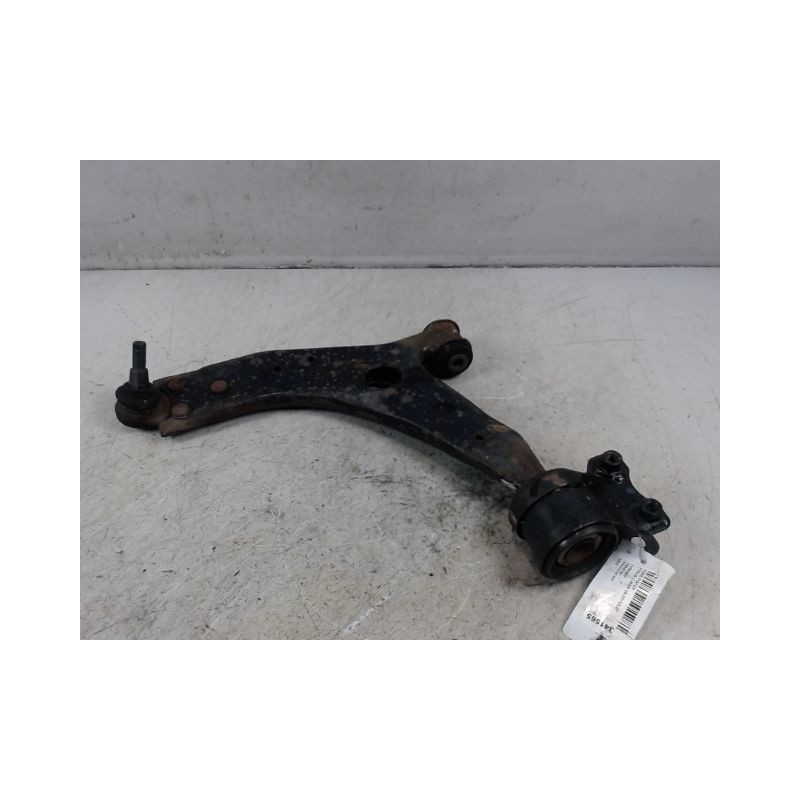 TRIANGLE INFERIEUR AVANT GAUCHE FORD FOCUS C-MAX 03-07