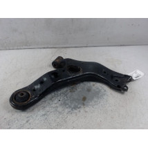 TRIANGLE INFERIEUR AVANT GAUCHE TOYOTA RAV4 2006