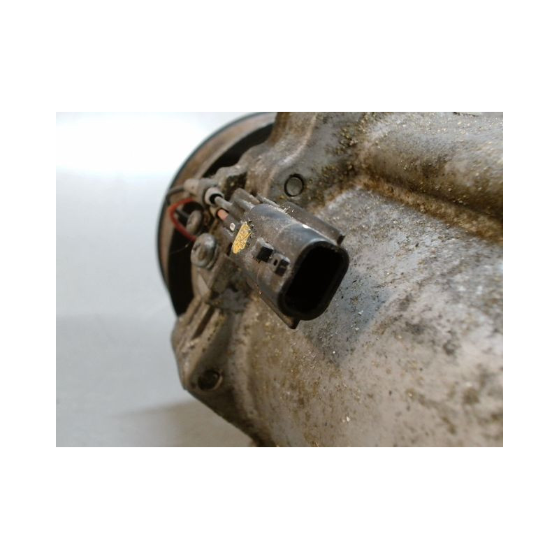 COMPRESSEUR AIR CONDITIONNE DACIA DOKKER