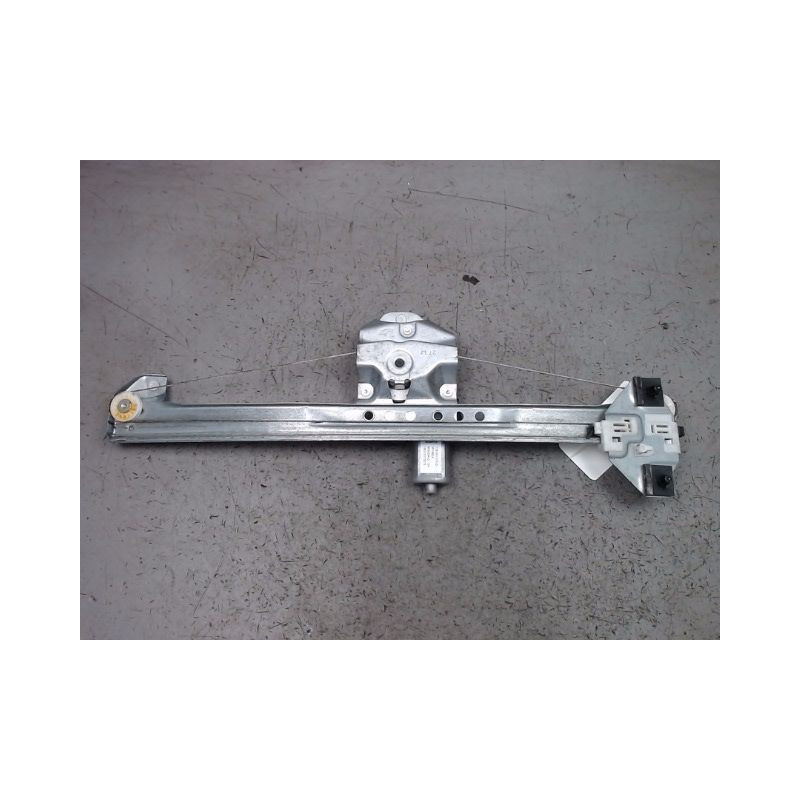 MECANISME+MOTEUR LEVE-GLACE AVANT GAUCHE DACIA LODGY