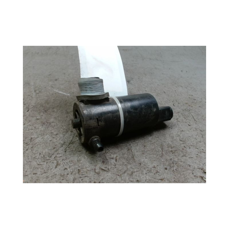 POMPE LAVE-GLACE AVANT SUZUKI SPLASH