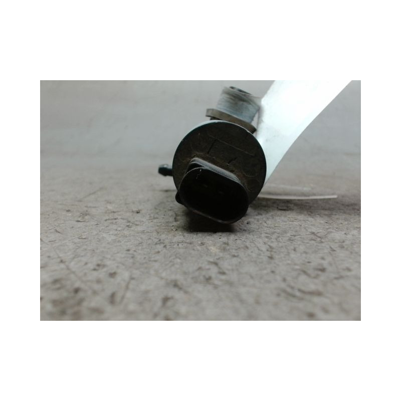 POMPE LAVE-GLACE AVANT SUZUKI SPLASH