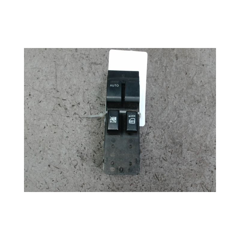 COMMANDE LEVE-GLACE PORTE AVG SUZUKI SPLASH